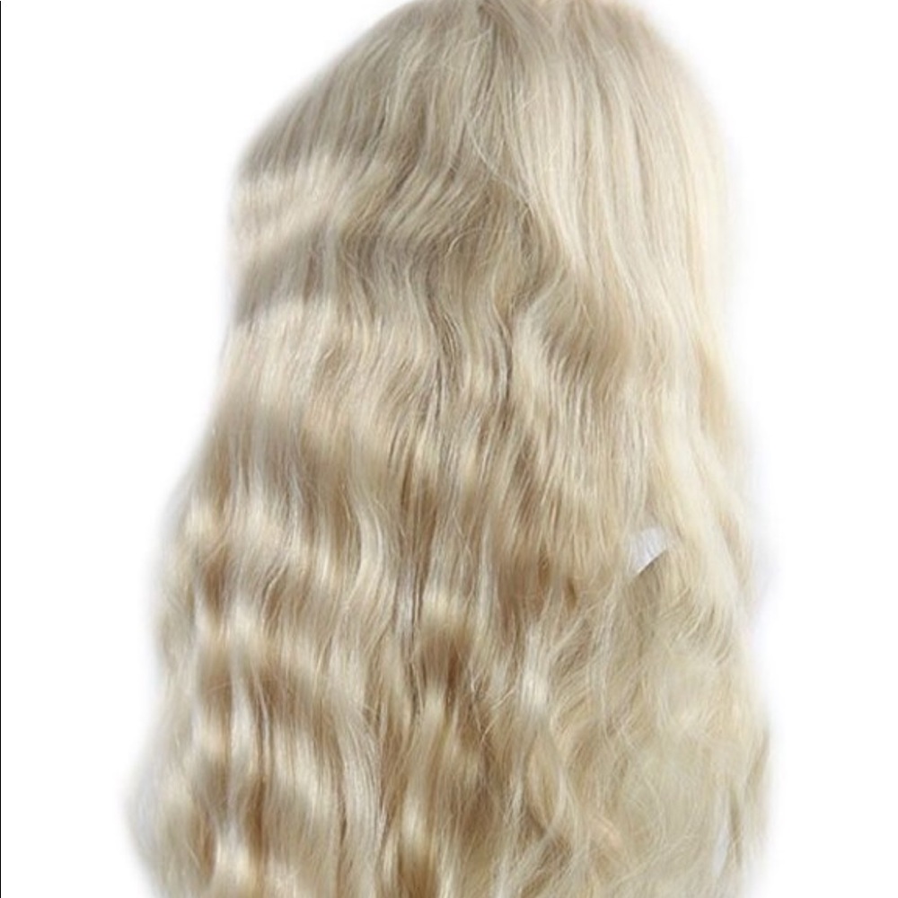 SOLD 100% human remi blonde wig, bodywave NIB - Picture 6 of 8